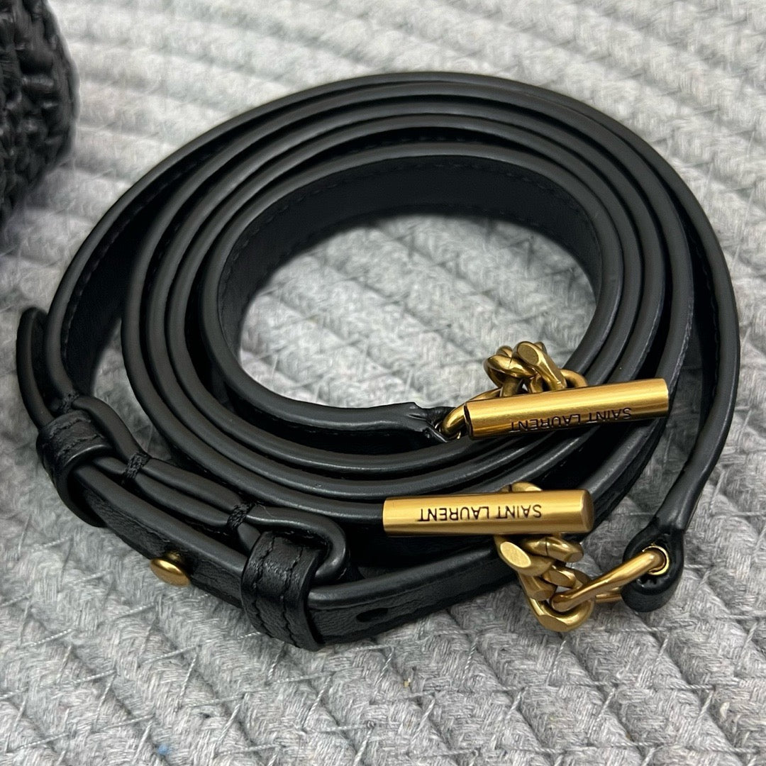 Bolso de paja YSL