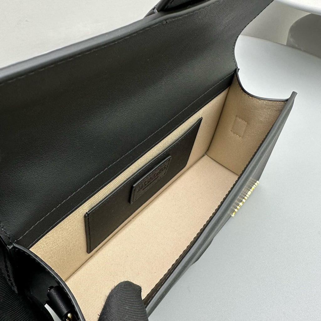 BOLSO JACQUEMUS EL GRAN BAMBINO