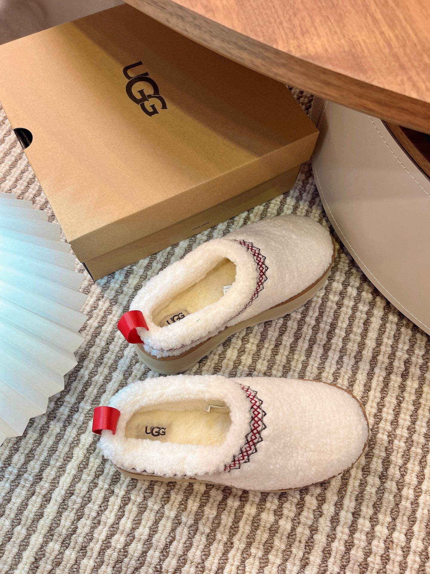 UGG Tazz Braid Natural