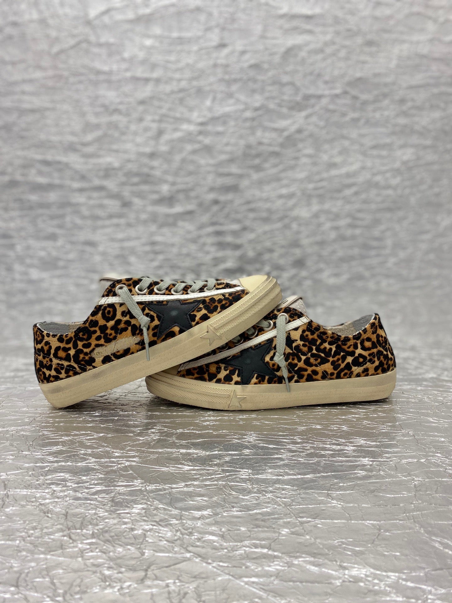 Golden Goose VSTAR2