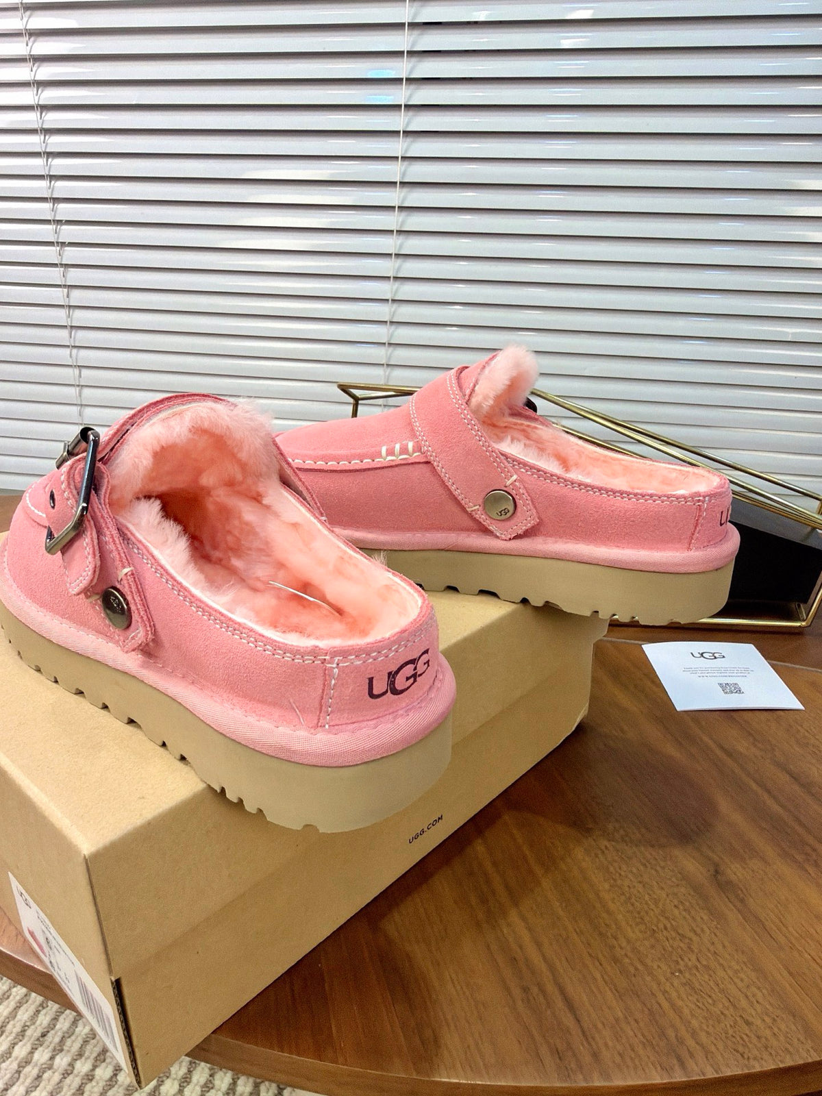 Zuecos UGG
