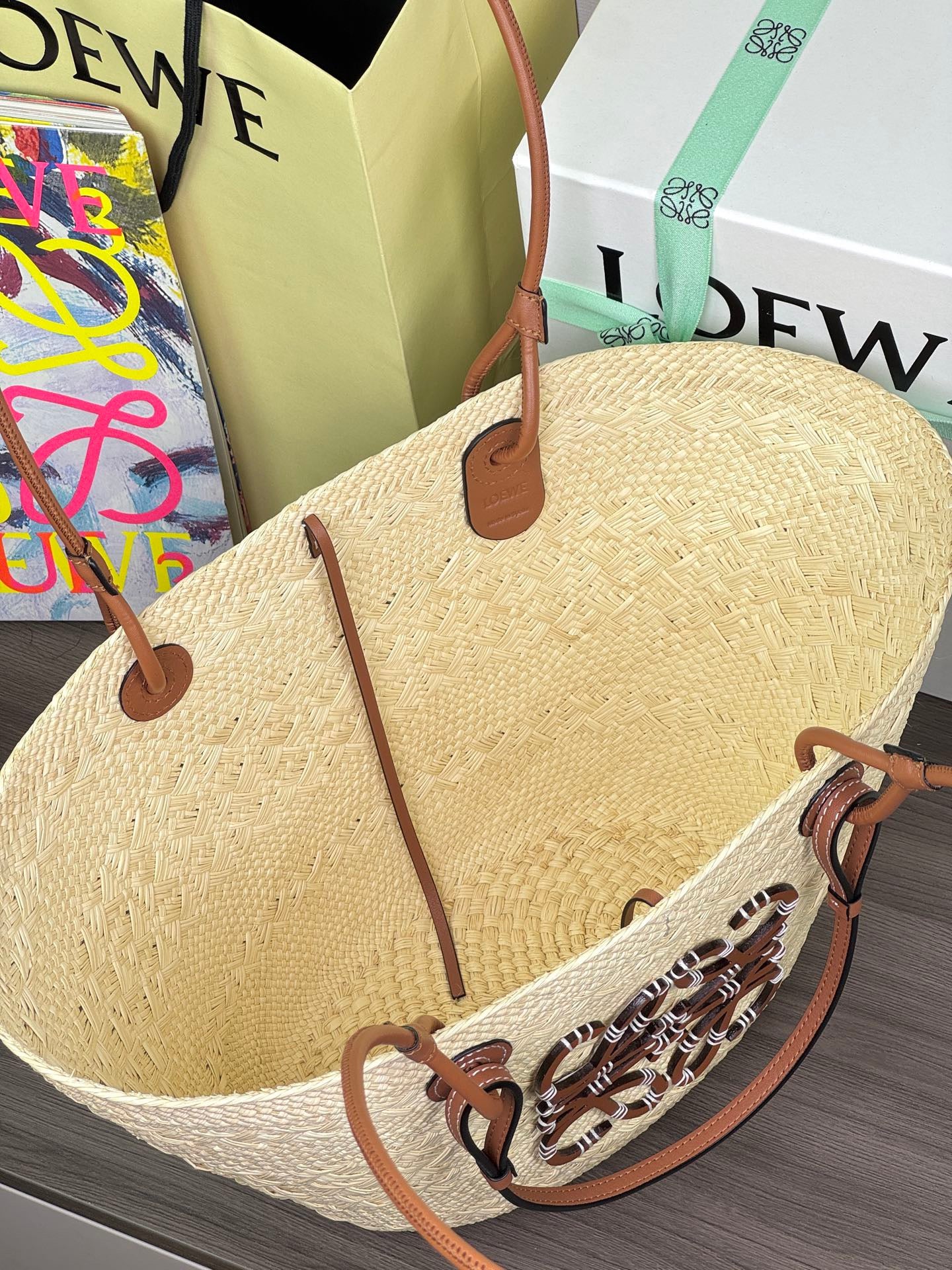 Bolso capazo Anagram LOEWE