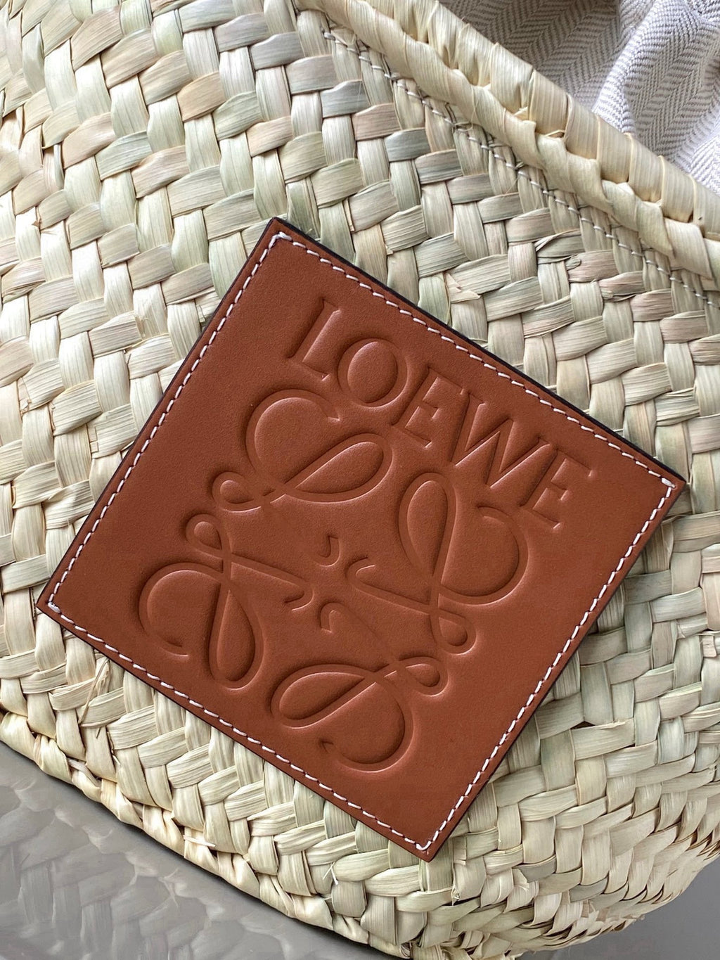 Bolso bombonera LOEWE