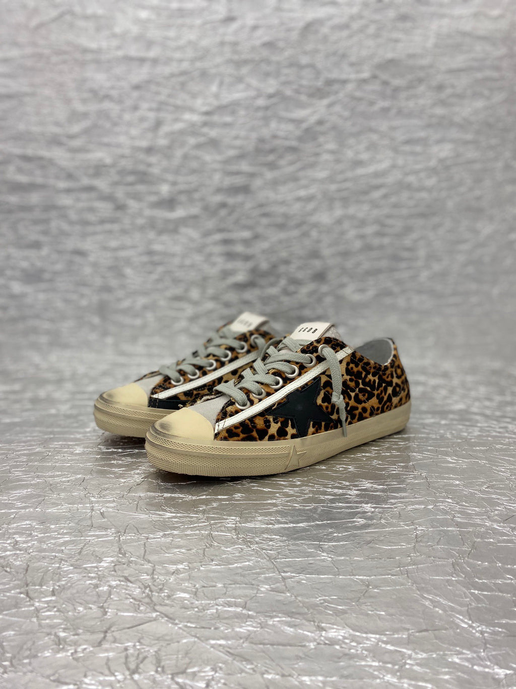 Golden Goose VSTAR2