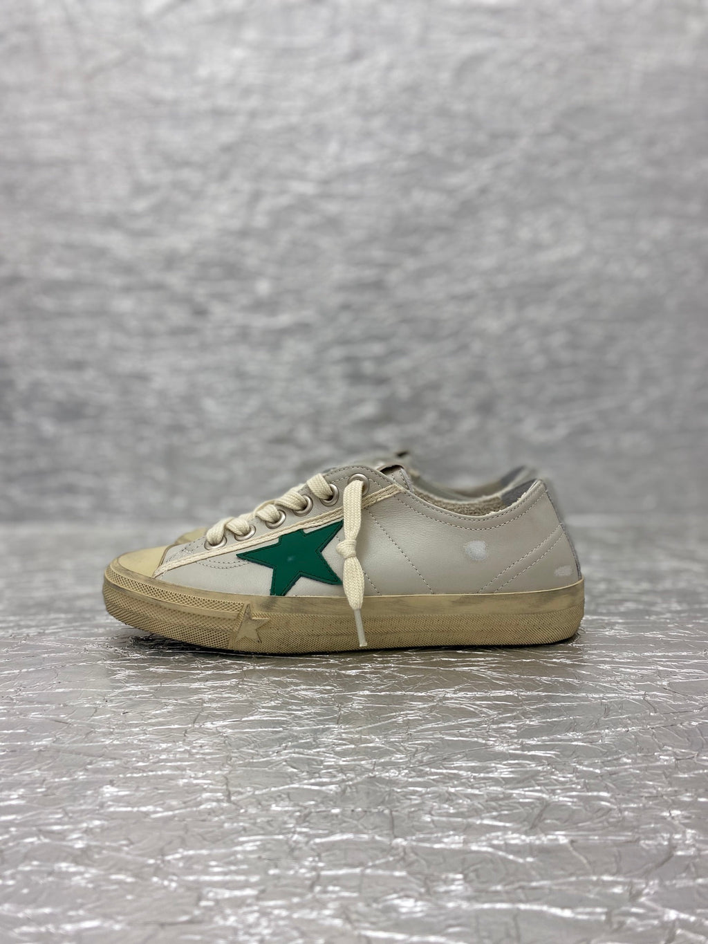 Golden Goose VSTAR2