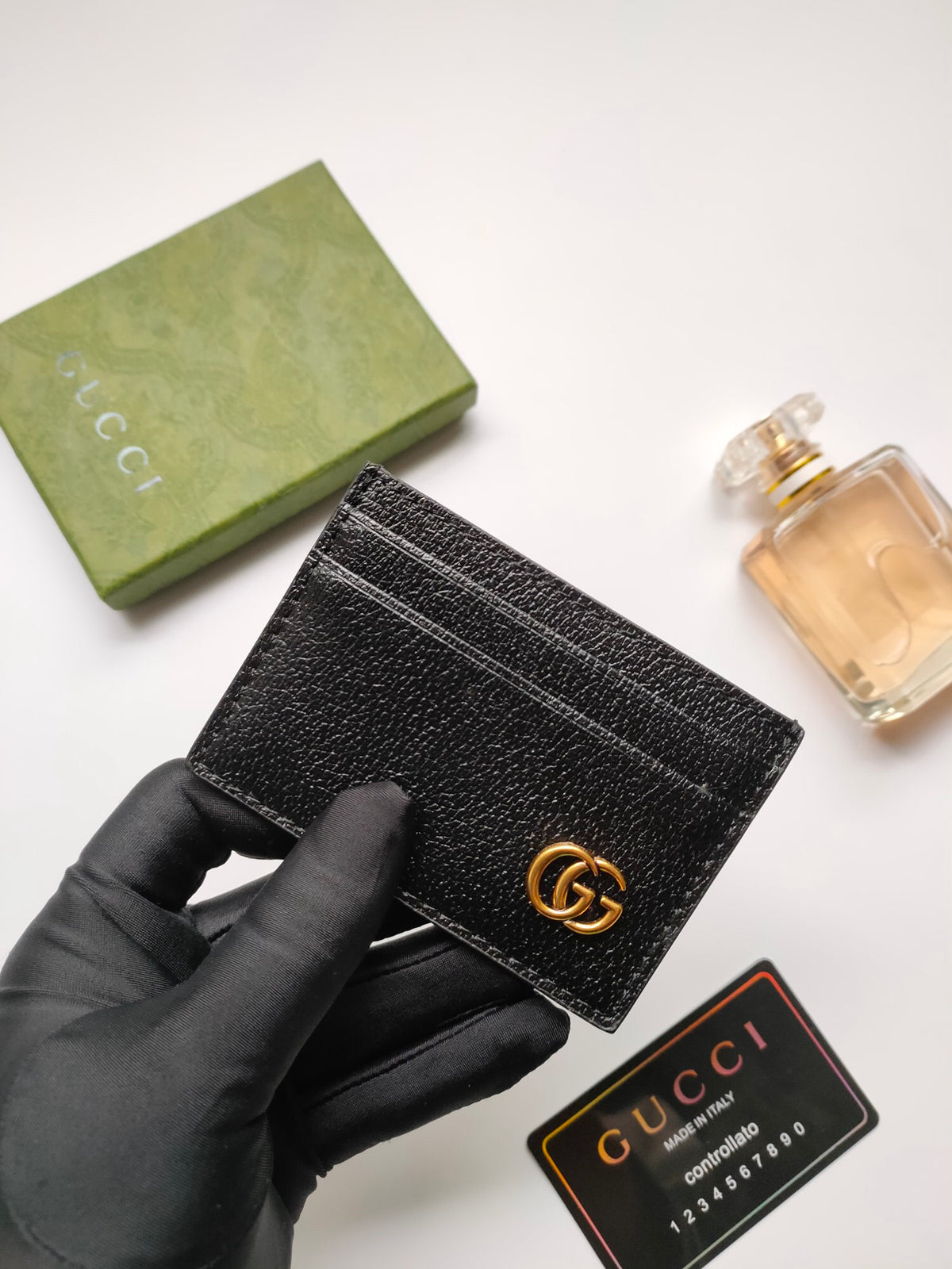 Tarjetero Gucci