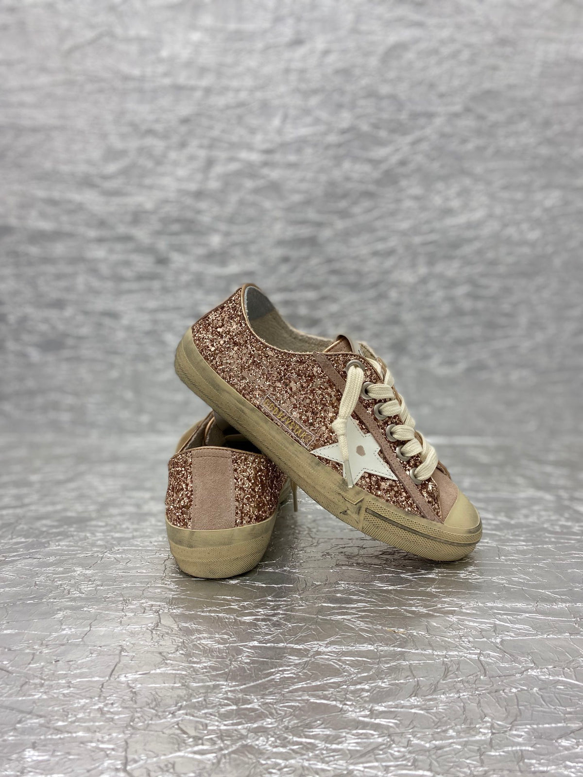 Golden Goose VSTAR2