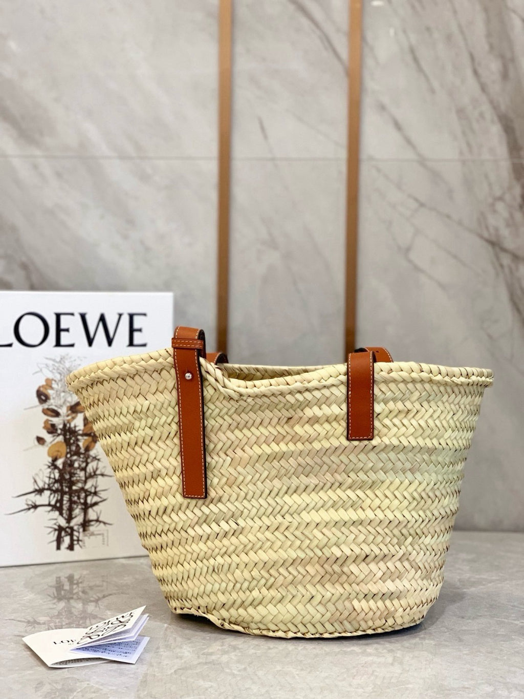 Bolso capazo en hoja de palma LOEWE