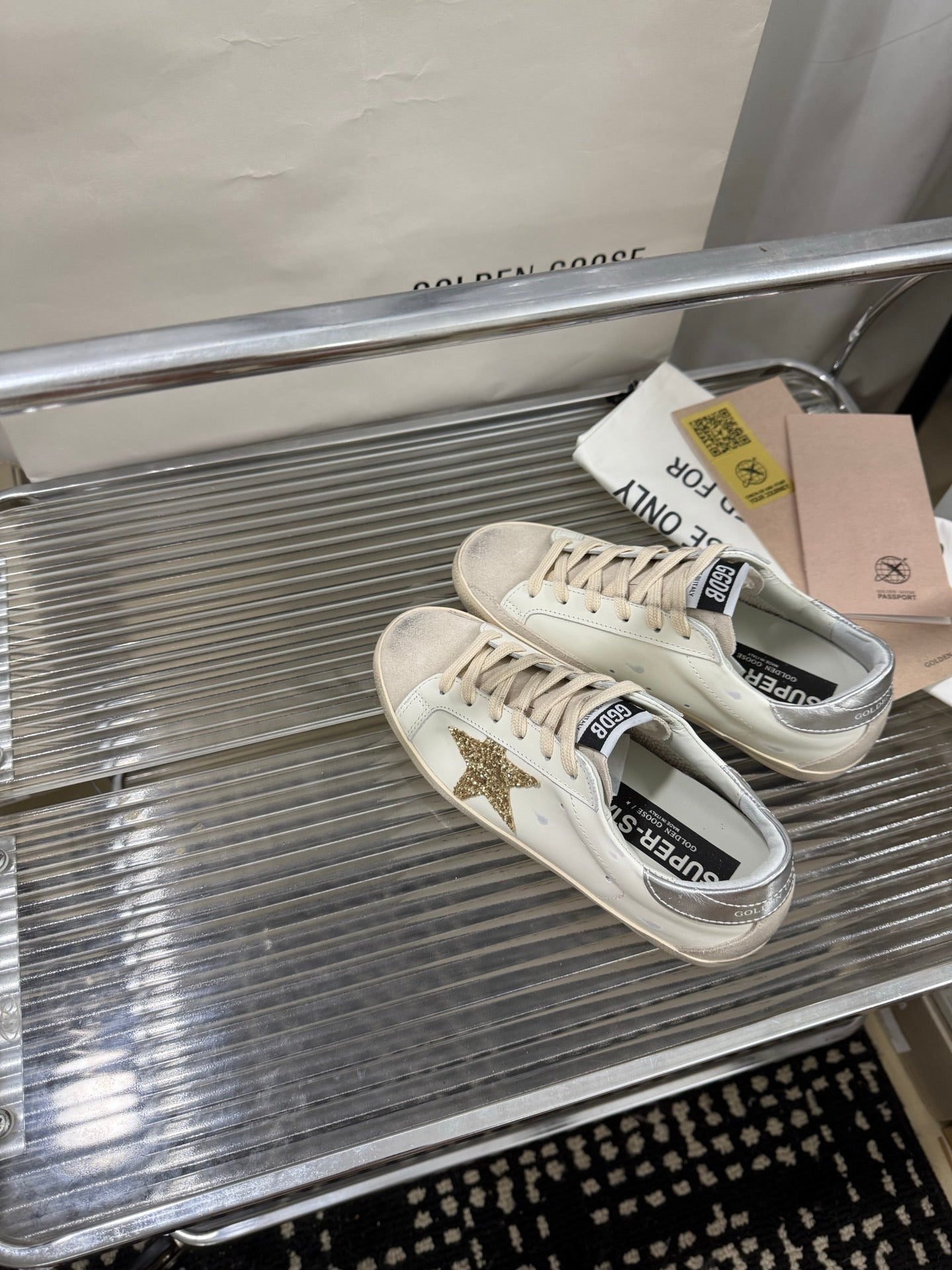 Golden Goose Super-Star