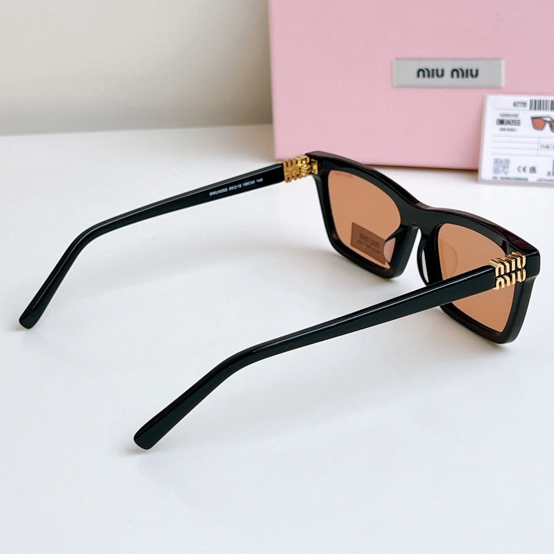 Gafas de sol miu miu