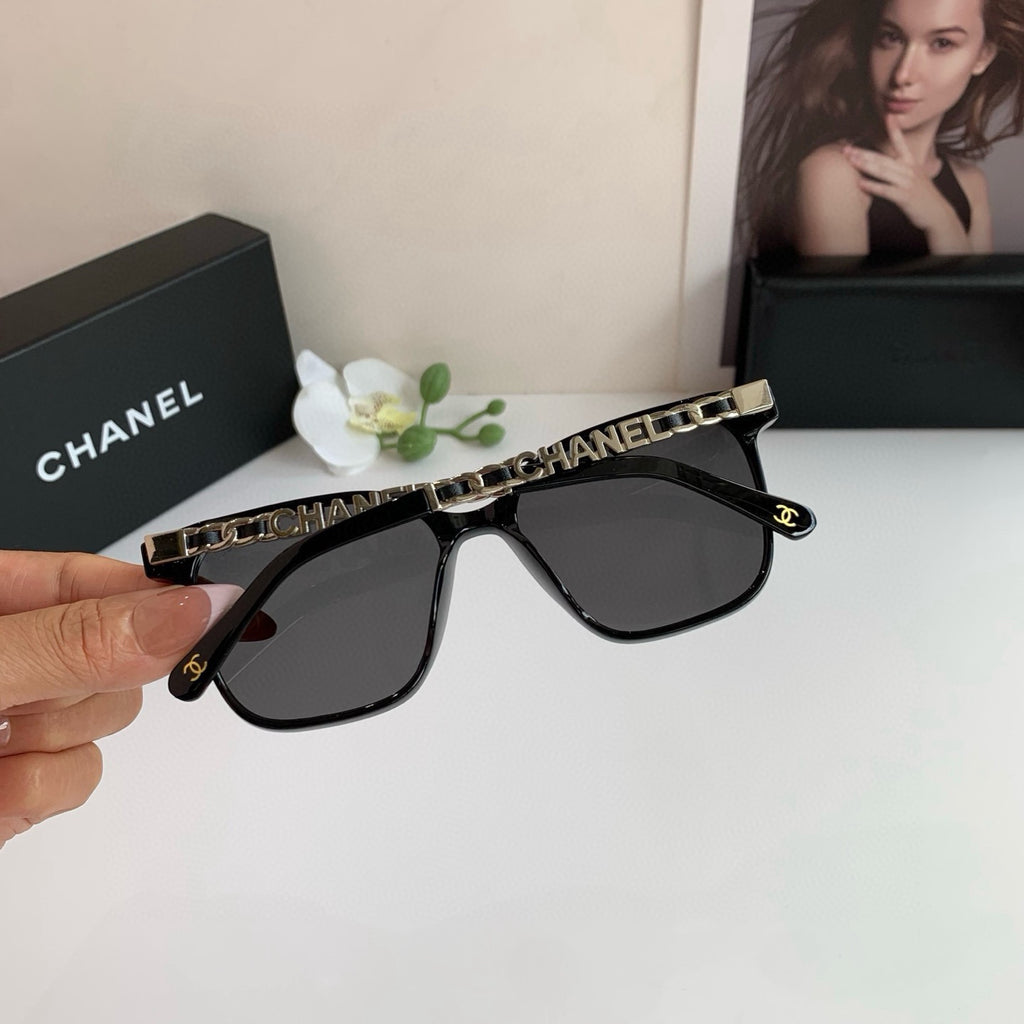 Gafas de sol CHANEL