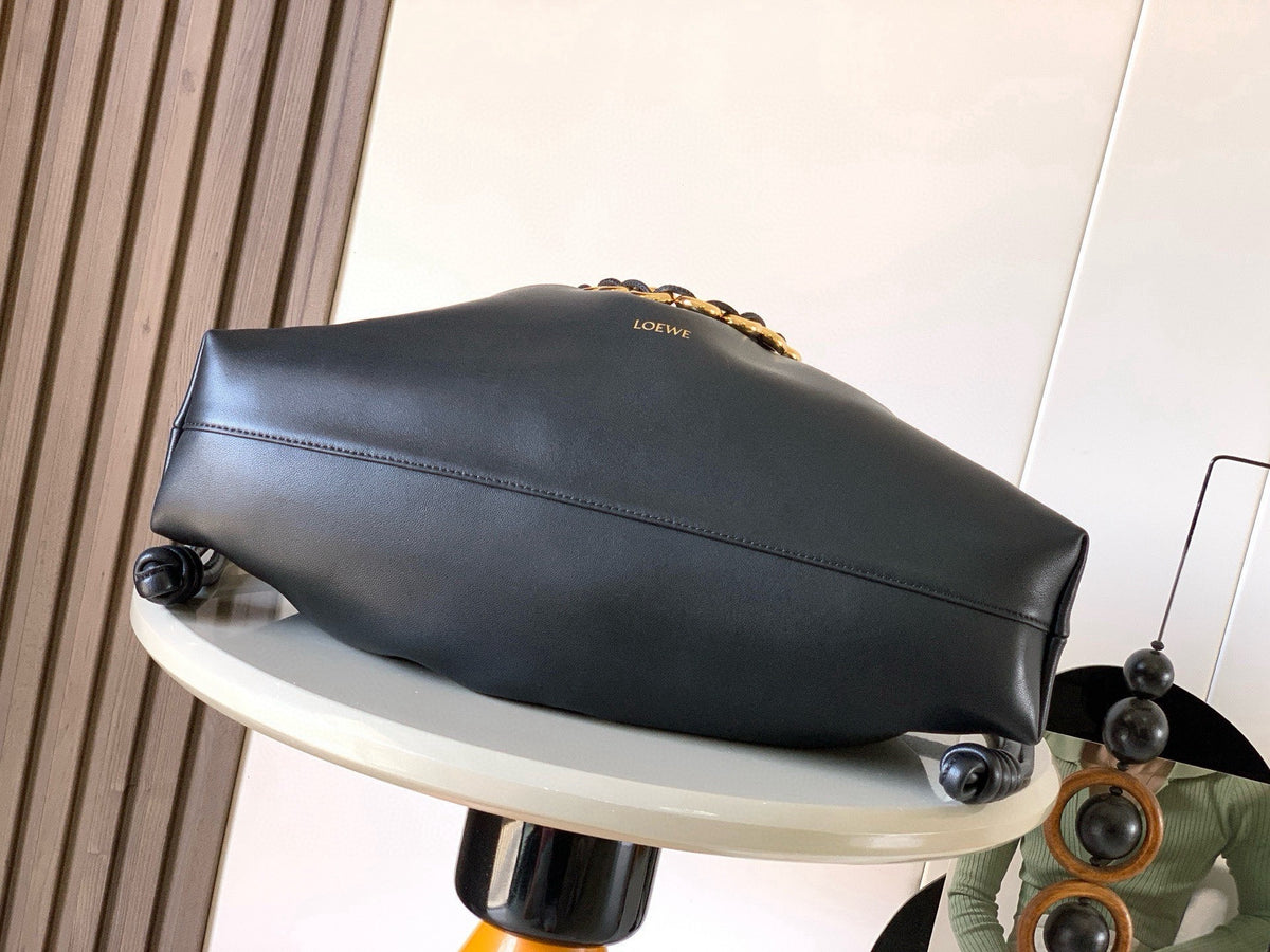 𝐋𝐎𝐄𝐖 Flamenco Purse