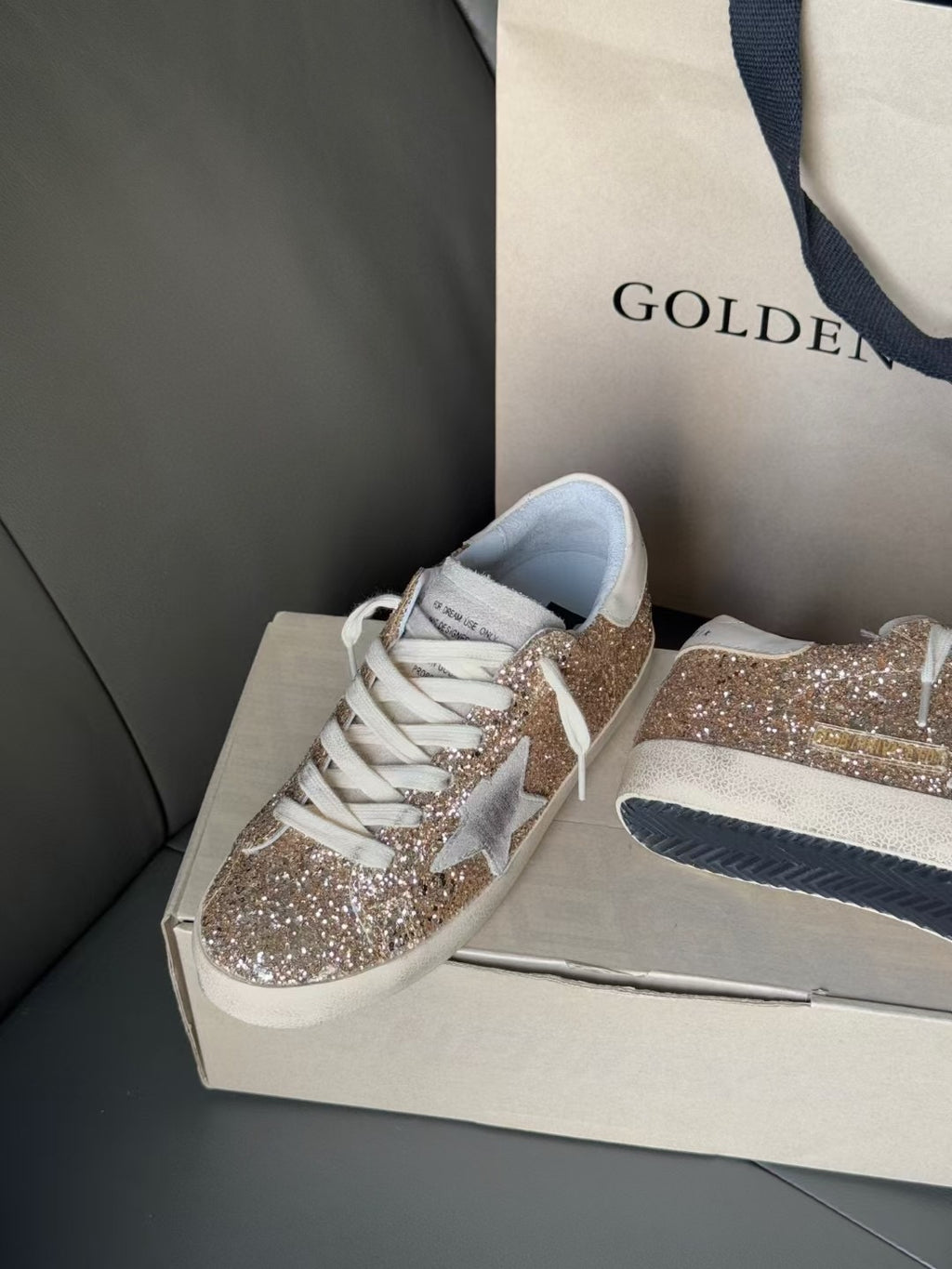 Golden Goose Super-Star