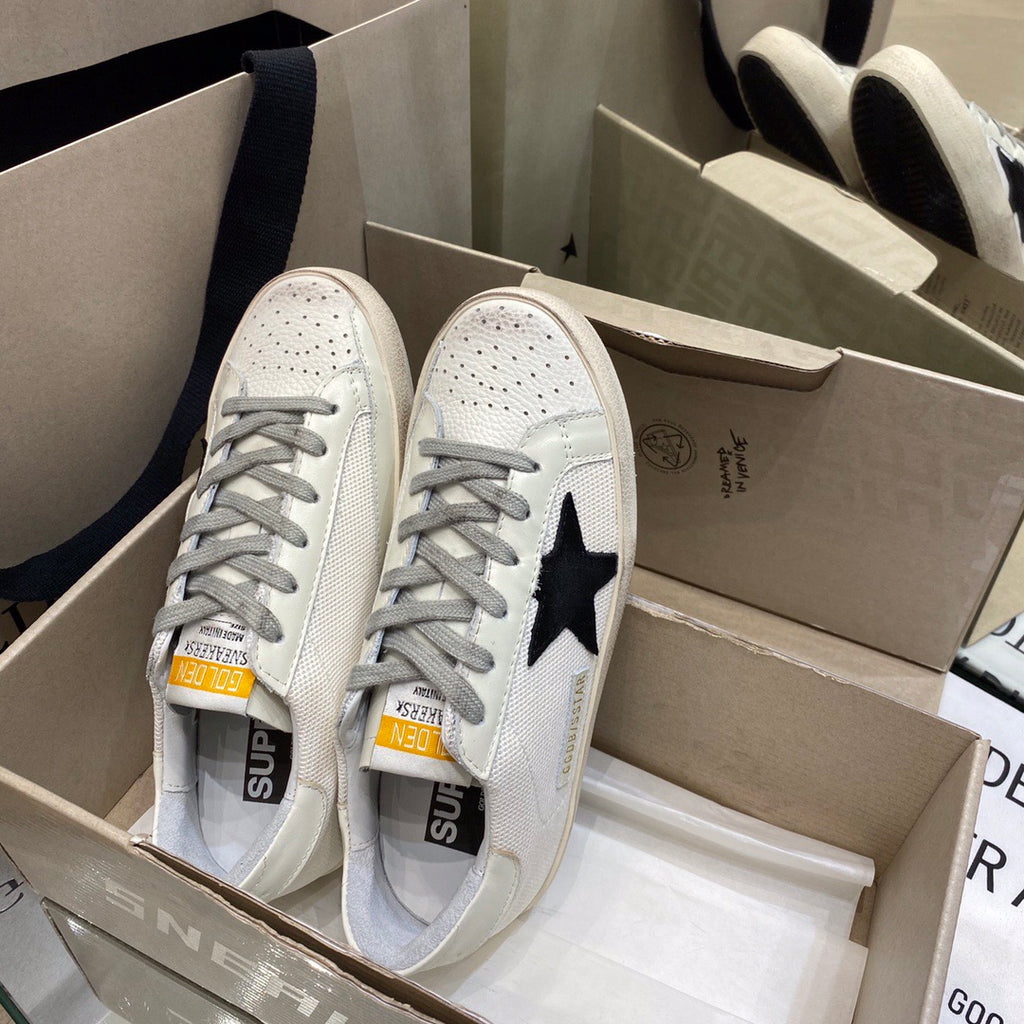 Golden Goose Super-Star