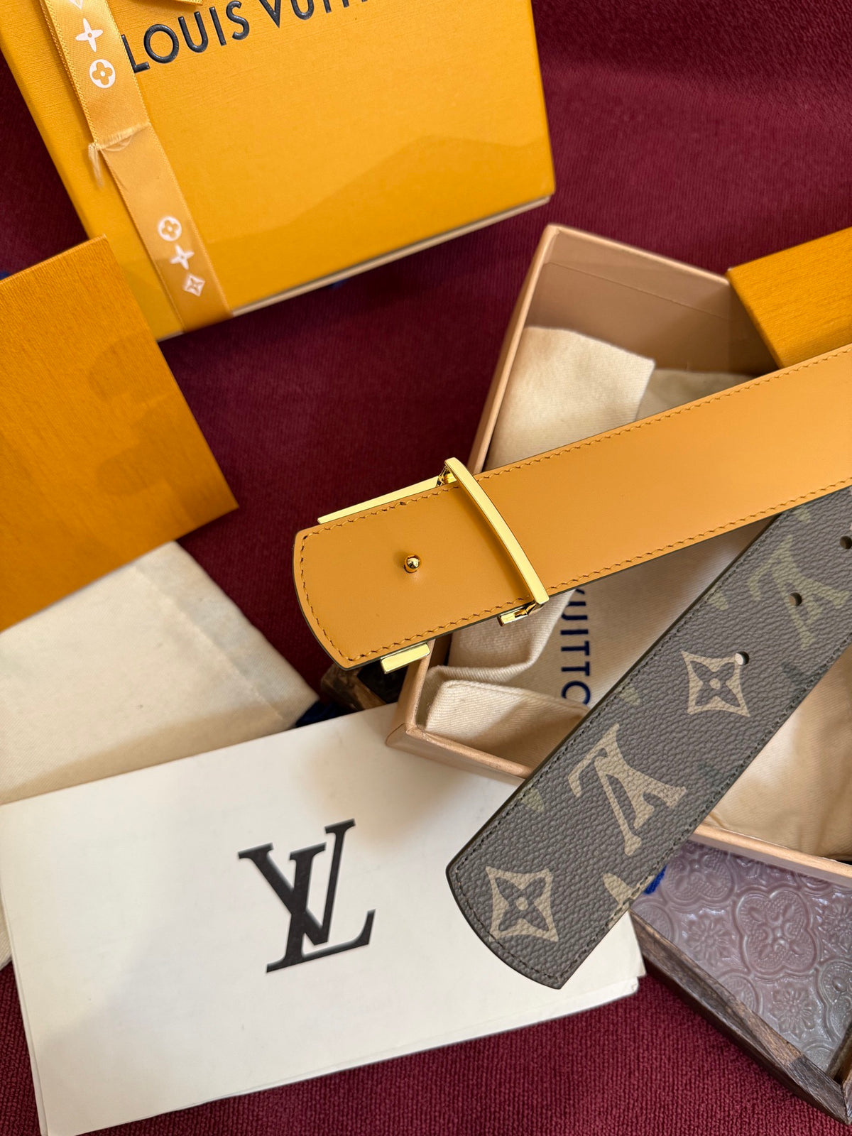 LV Dimension Monogram