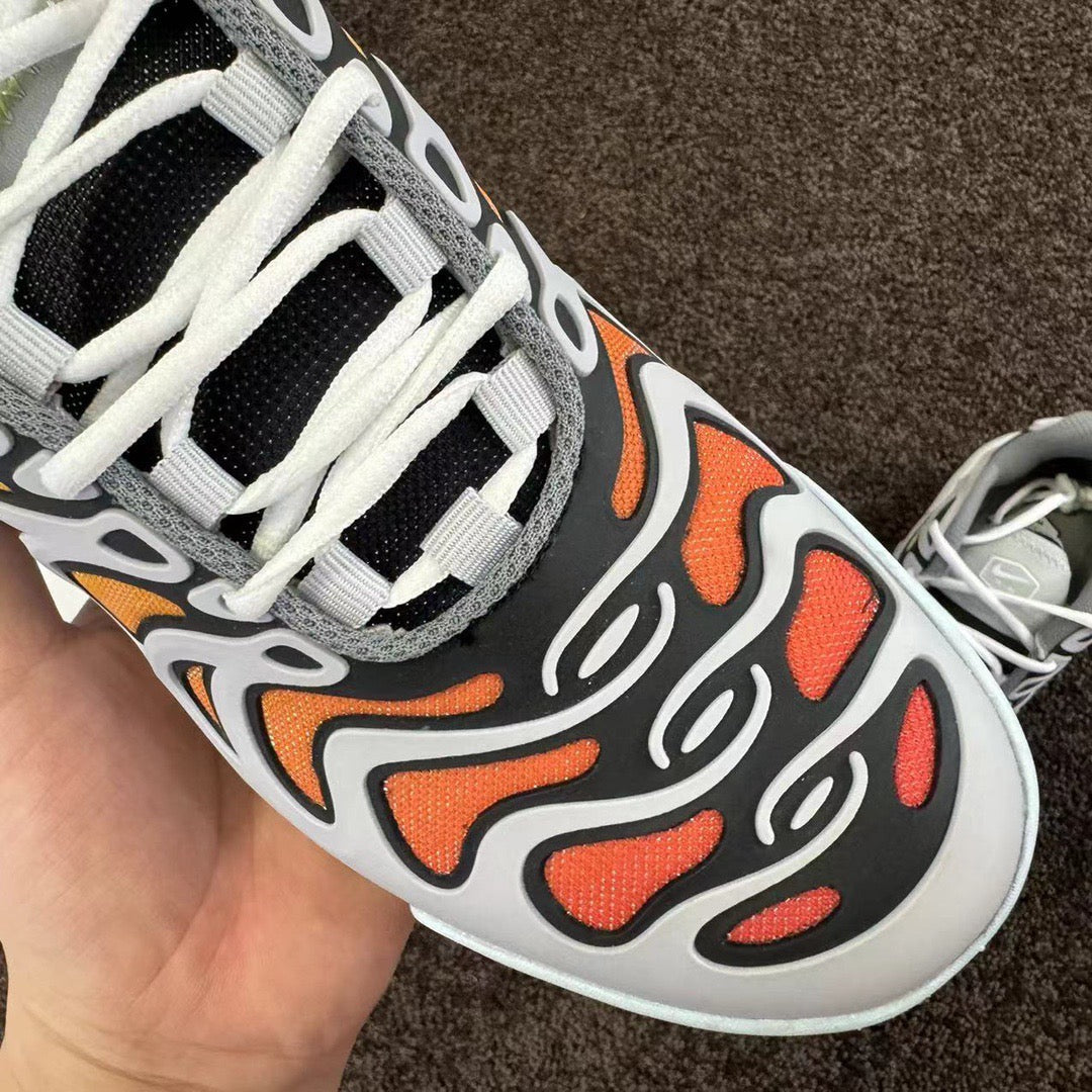 Nike Air Max Plus Drift