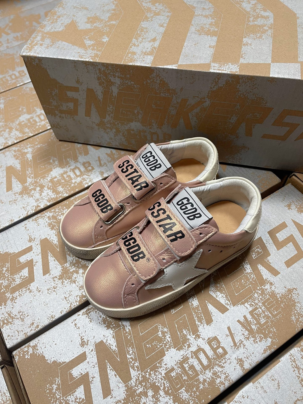 Golden Goose Children