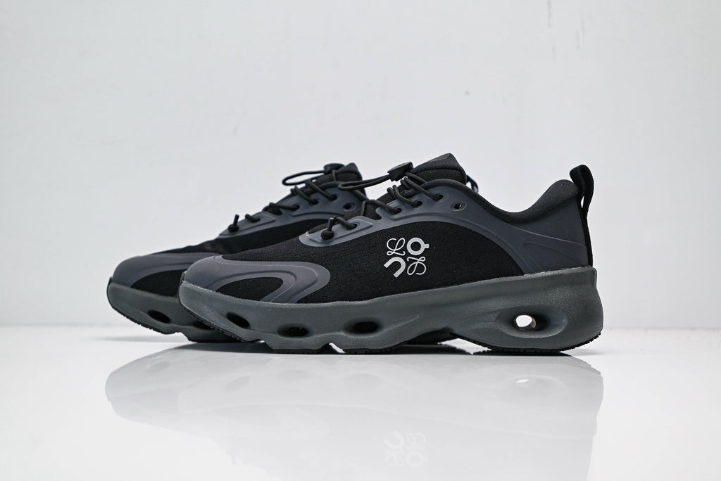LOEWE x On