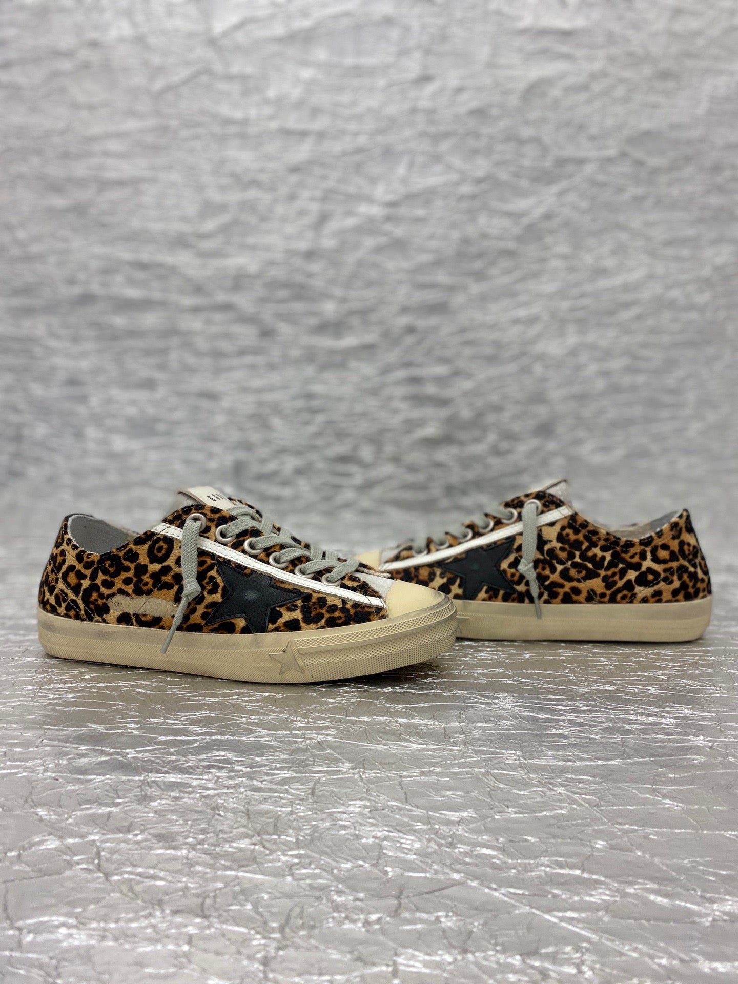 Golden Goose VSTAR2