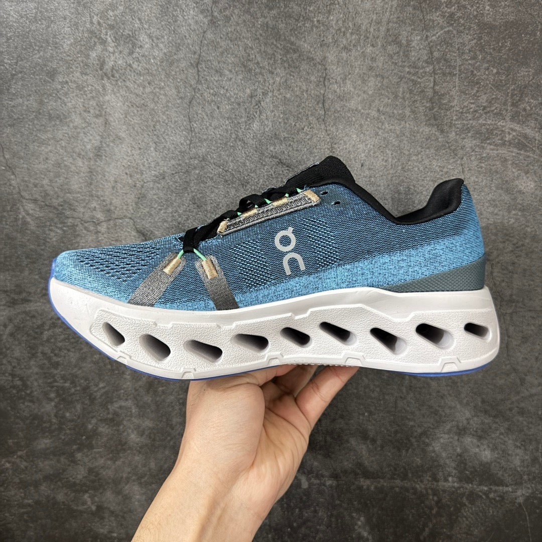 Zapatilla ON En Cloudeclipse