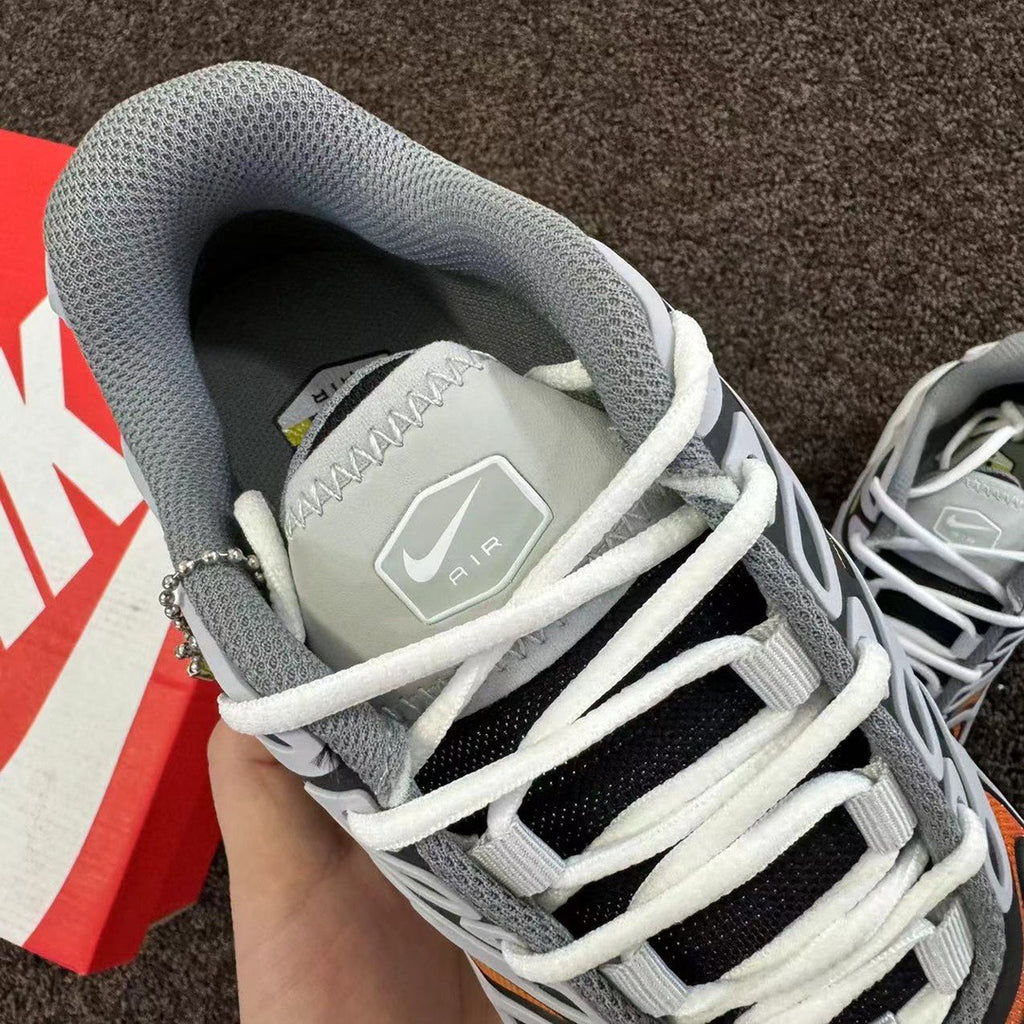 Nike Air Max Plus Drift