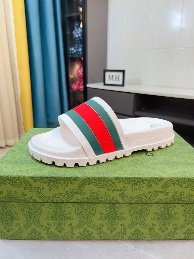 Chanclas Gucci
