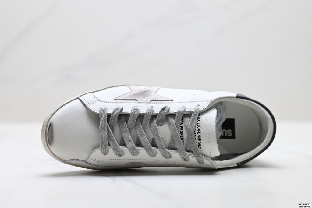 Golden Goose Superstar