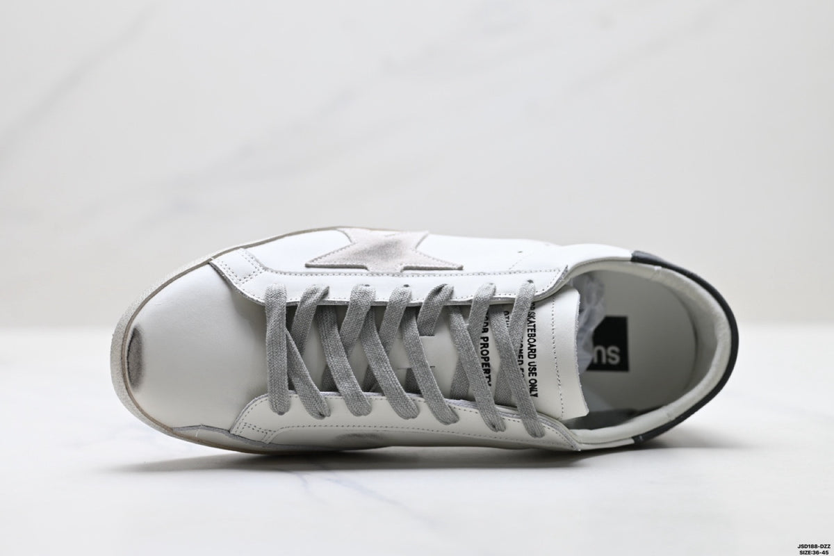 Golden Goose Superstar