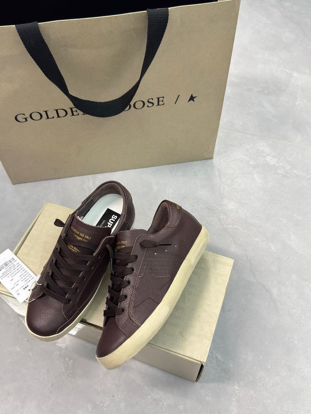 Golden Goose Superstar