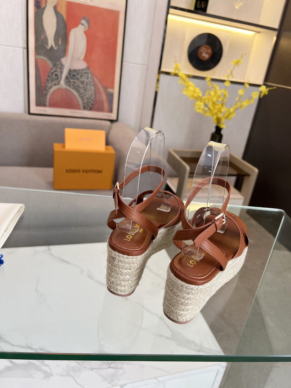 Sandalia de cuña Louis Vuitton