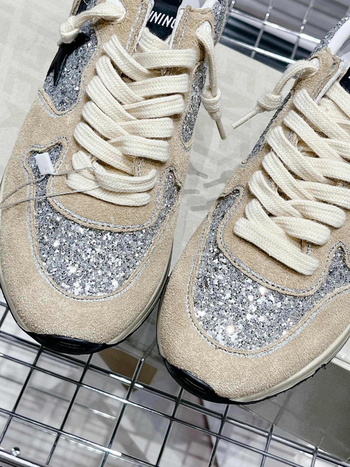 Golden Goose Running