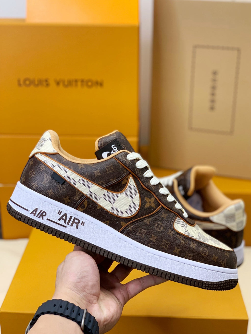Louis Vuitton x Air Force 1 Low
