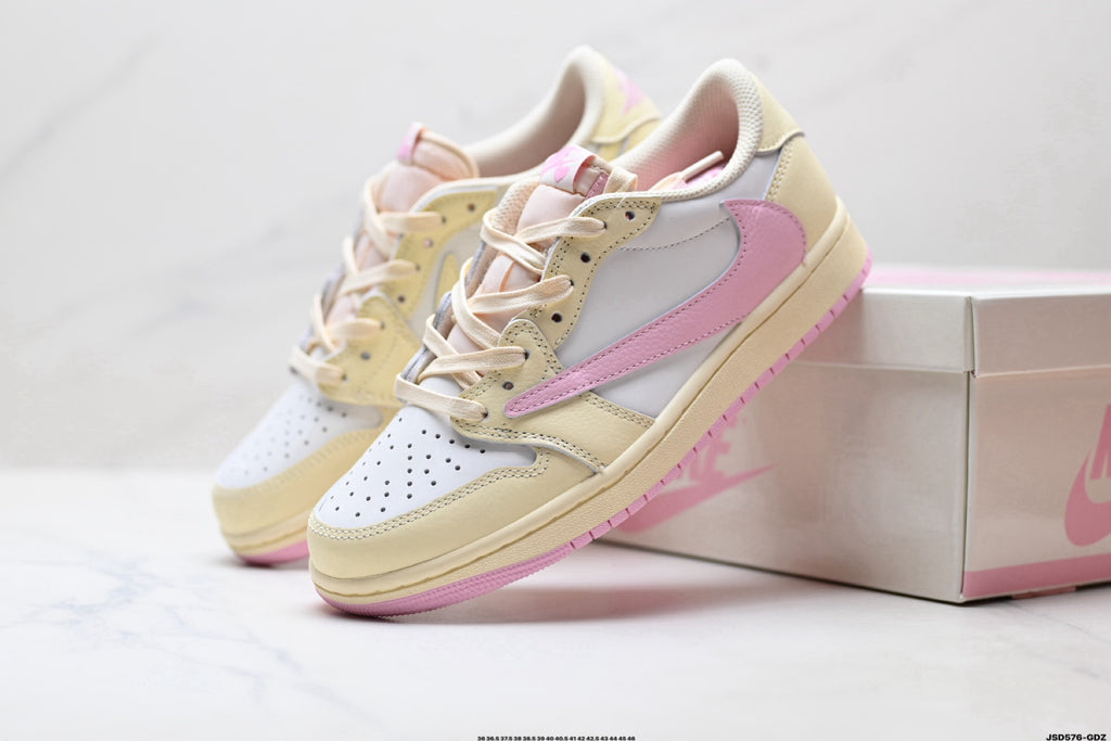 Zapatillas Air Jordan 1 Low x Travis Scott