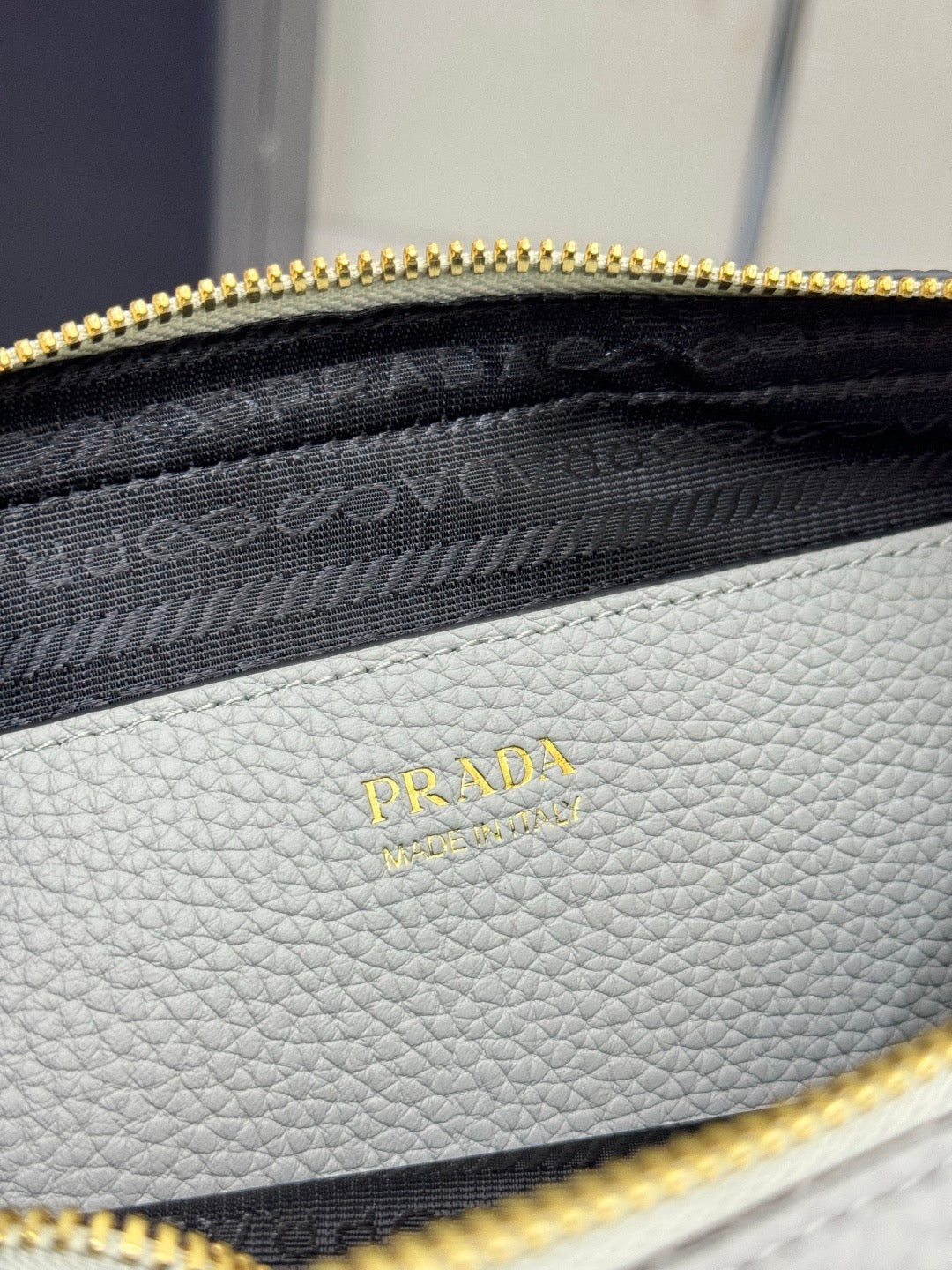 Bolso Prada