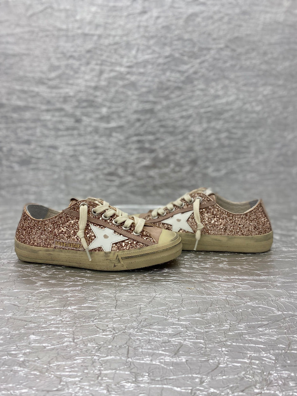 Golden Goose VSTAR2