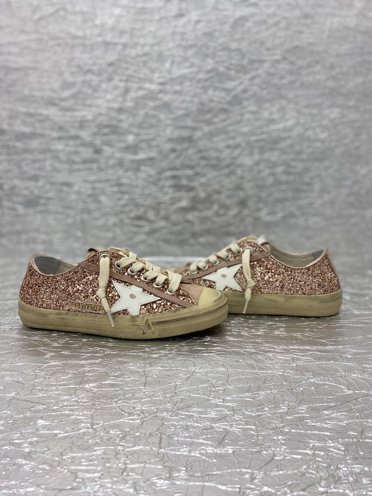 Golden Goose VSTAR2