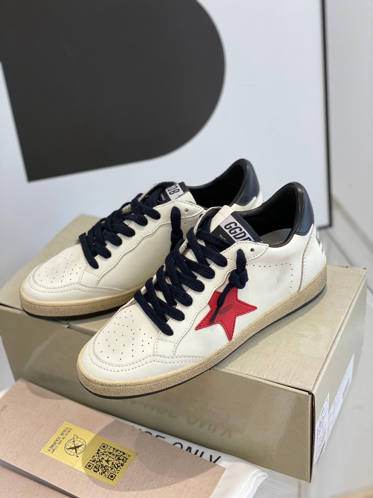 Golden Goose Ball-Star
