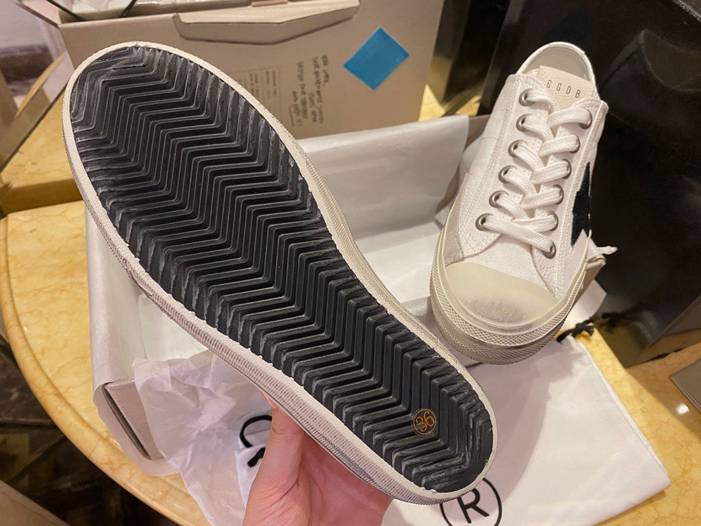 Golden Goose VSTAR2