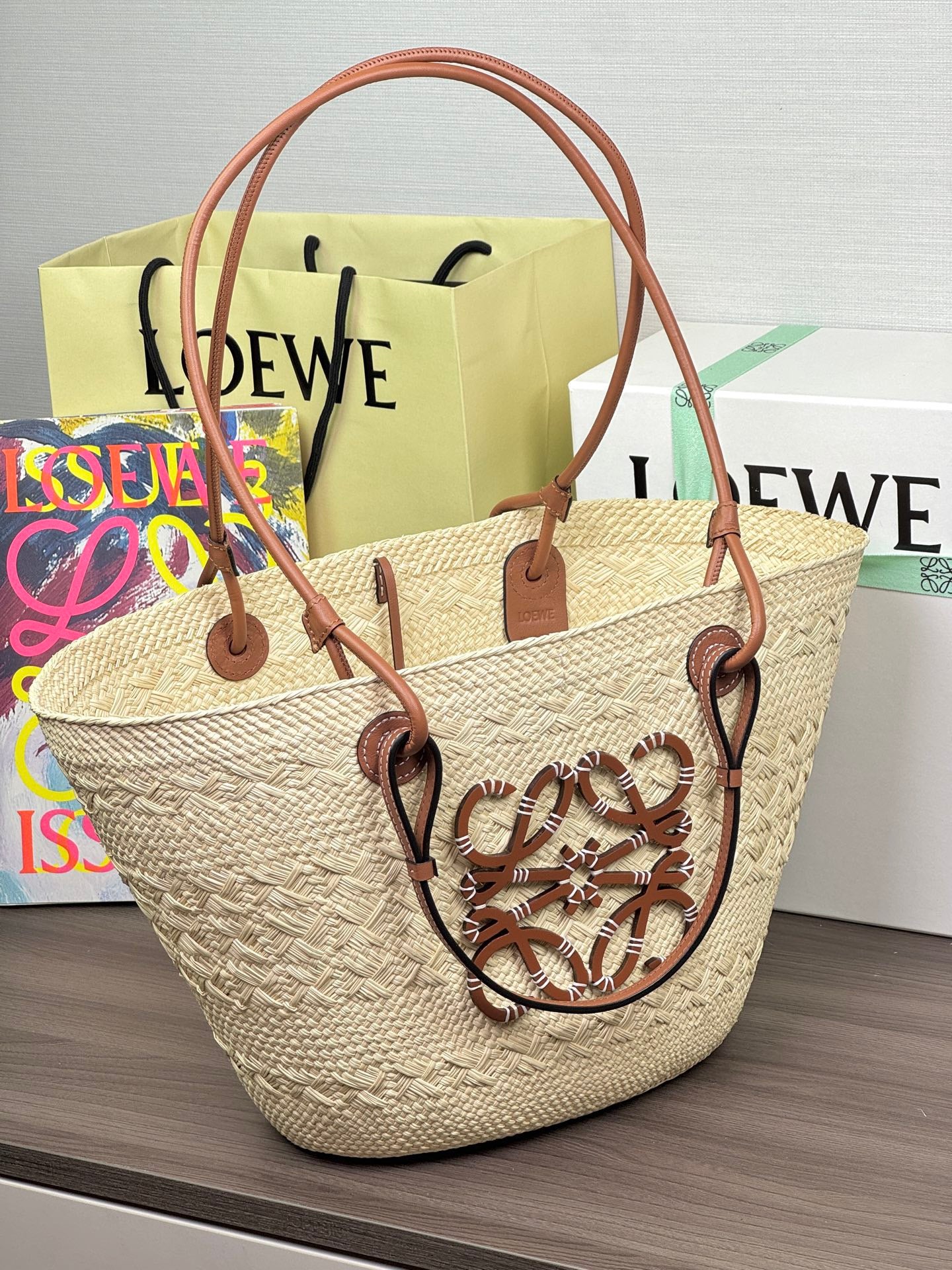 Bolso capazo Anagram LOEWE