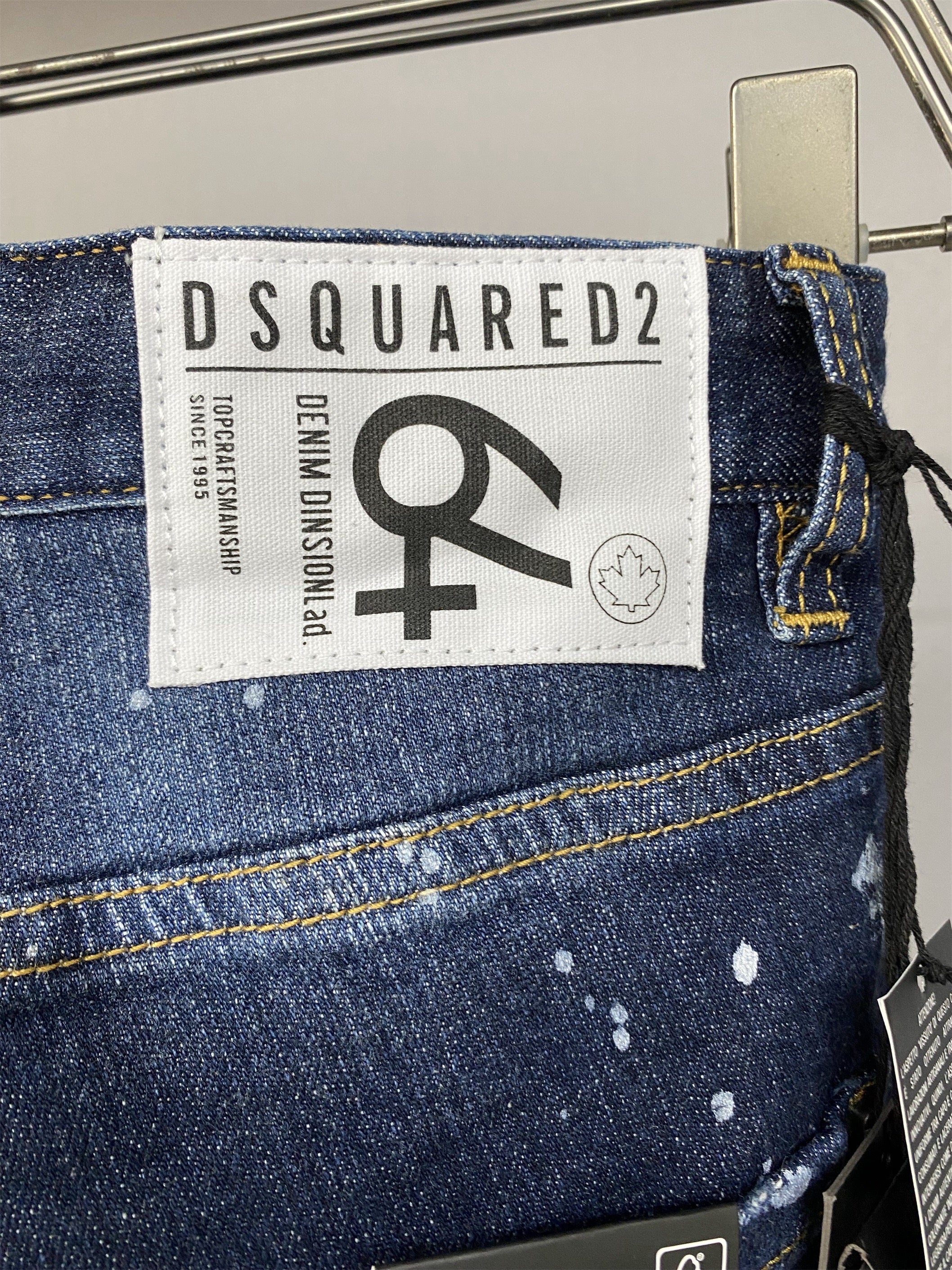 Pantalones cortos DSQUARED2