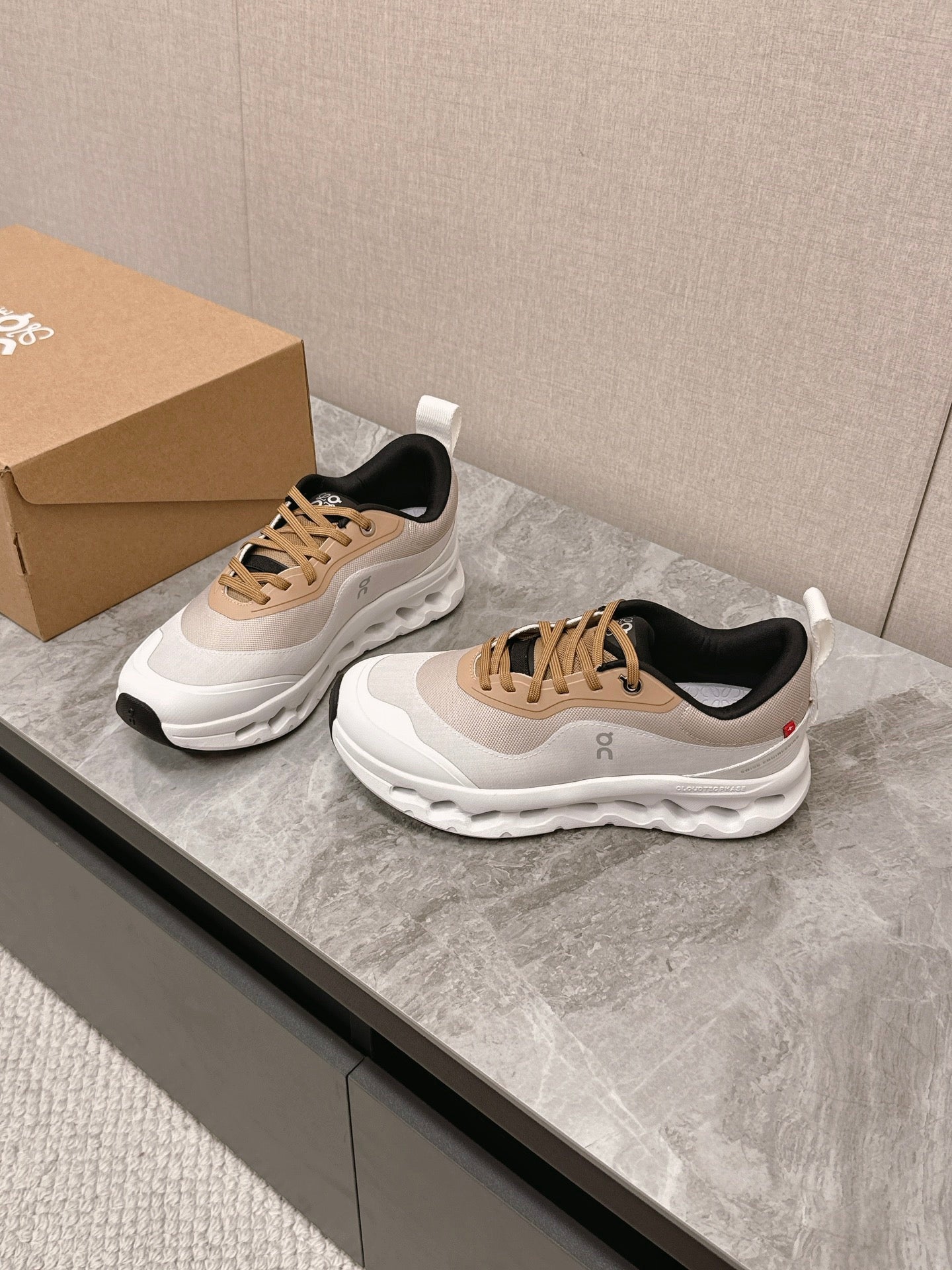 Loewe x on cioudtilt 2.0