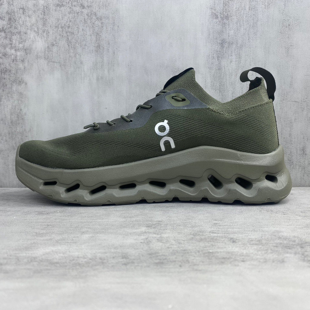 On Running Cloudtilt LOEWE
