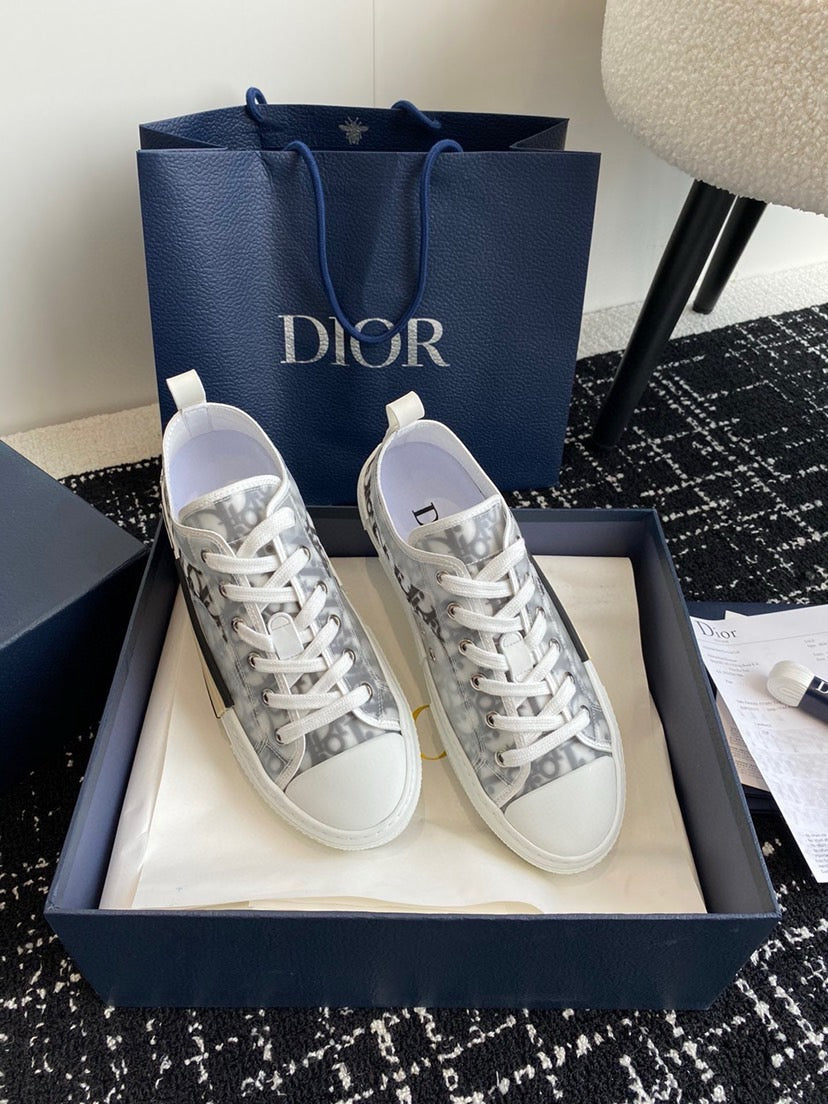 Dior B23