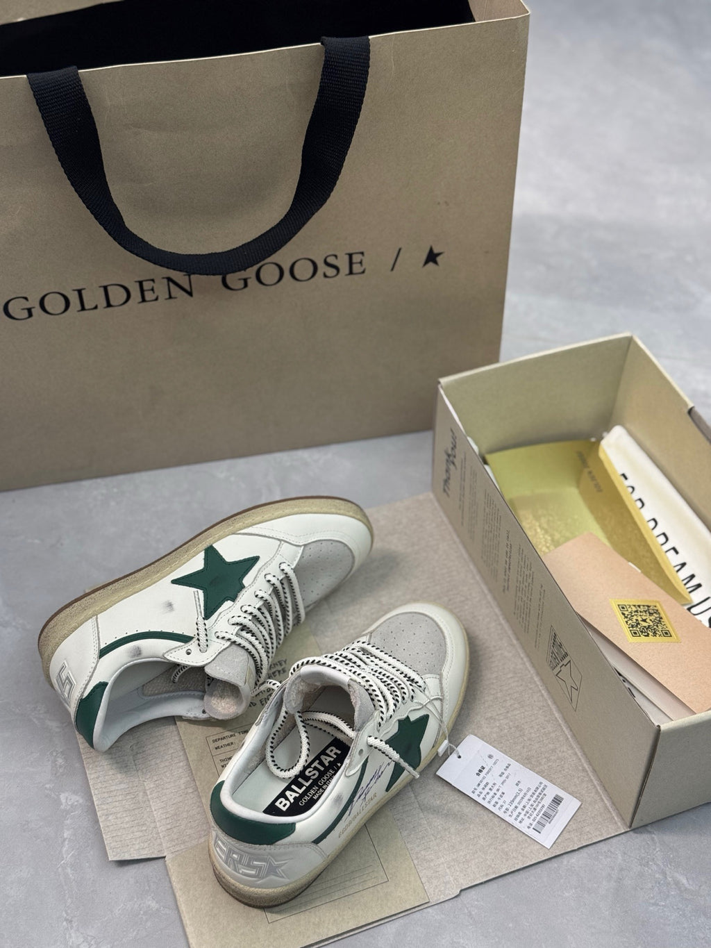 Golden goose ballstar
