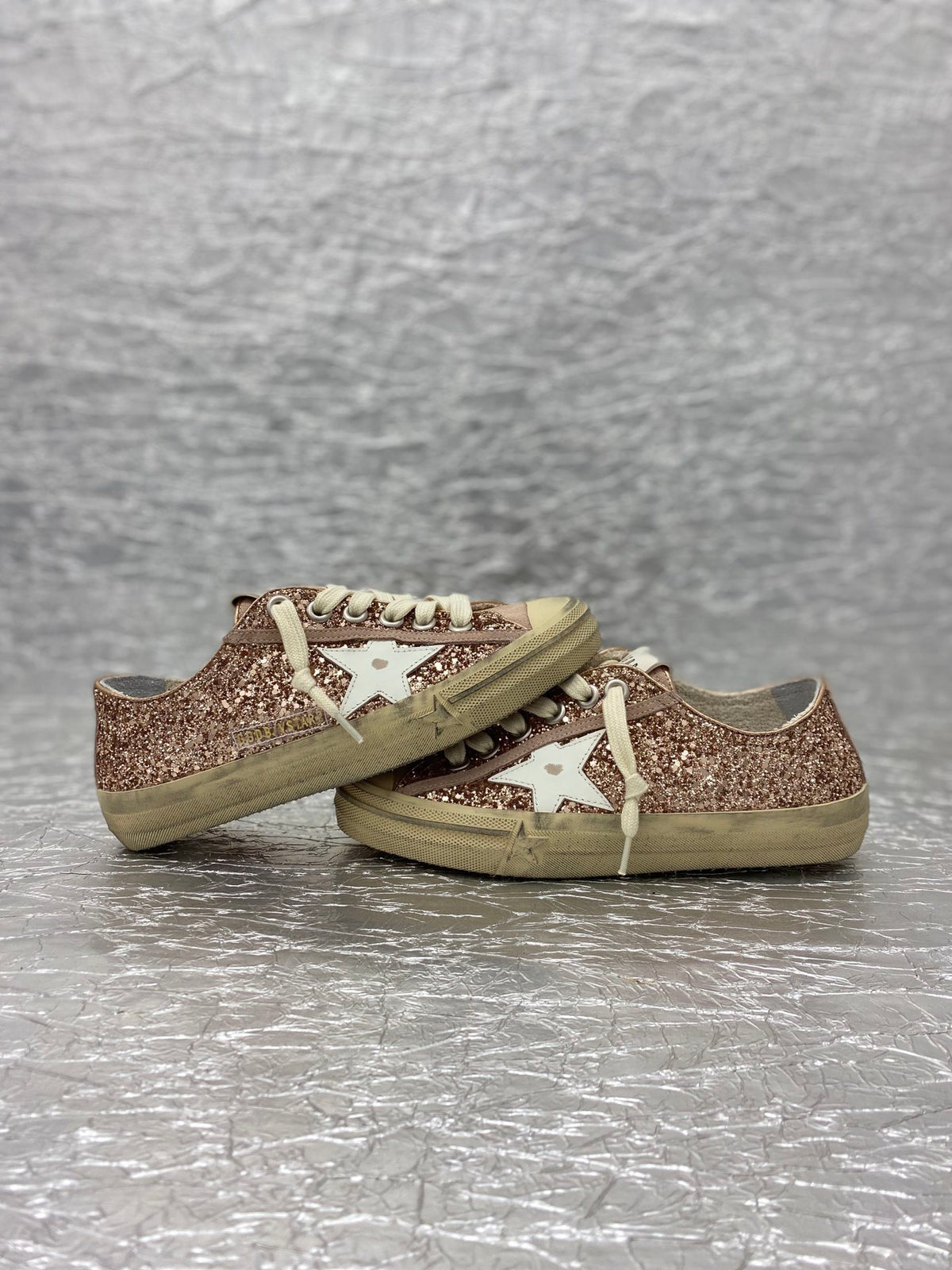 Golden Goose VSTAR2