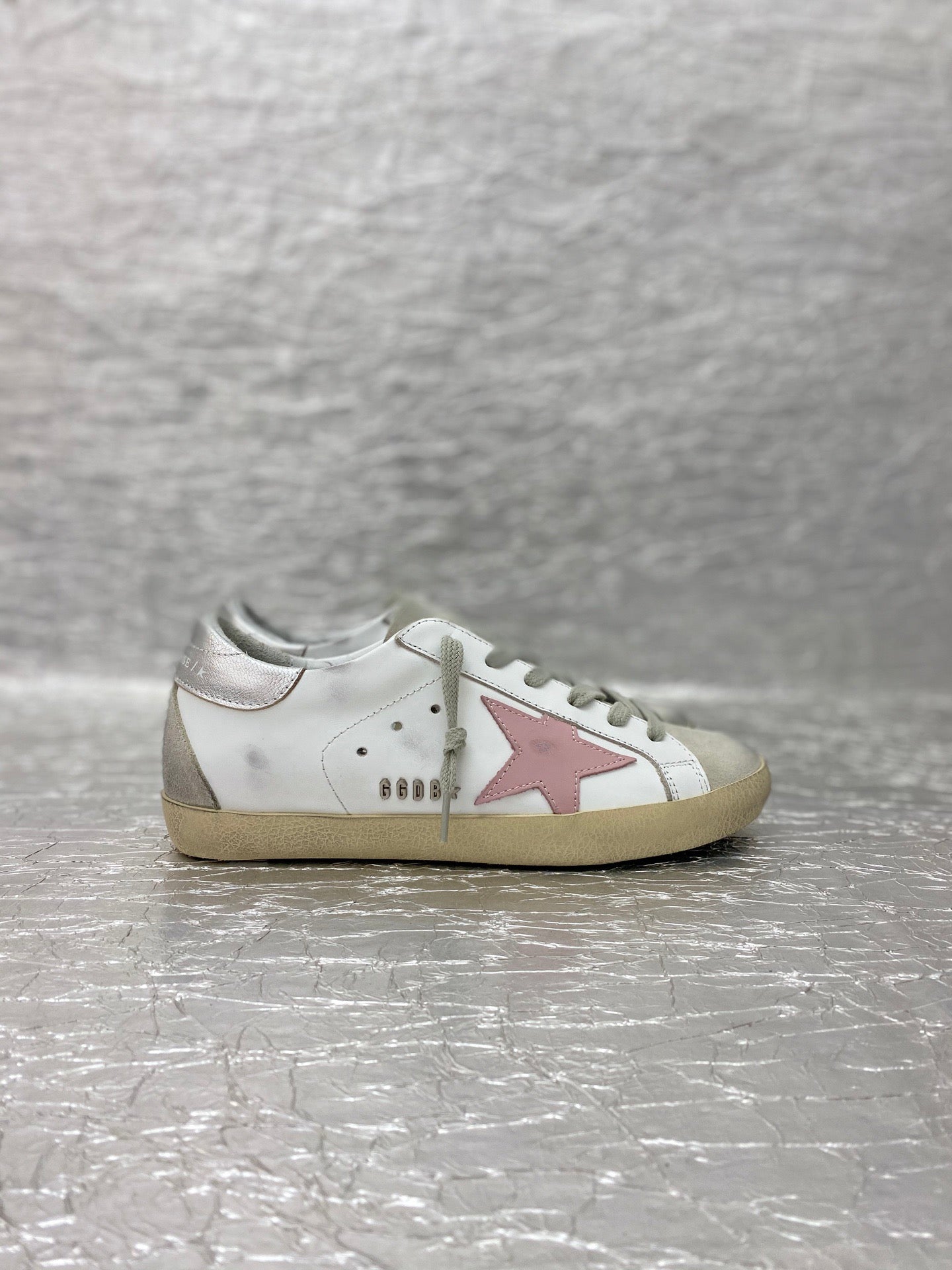 Golden Goose Super-Star