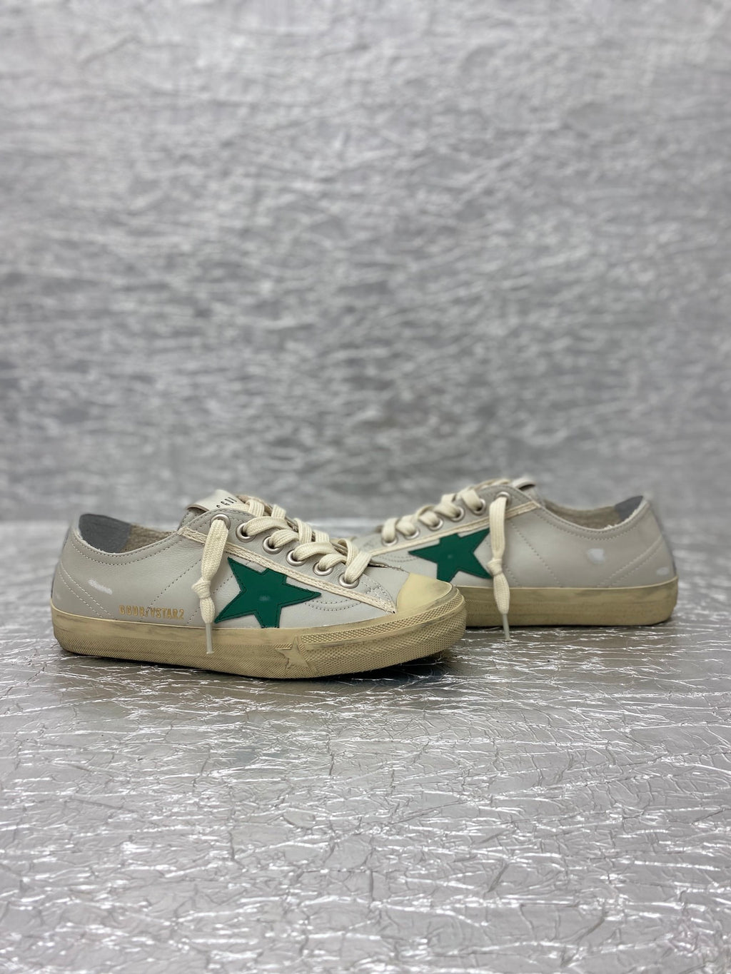 Golden Goose VSTAR2