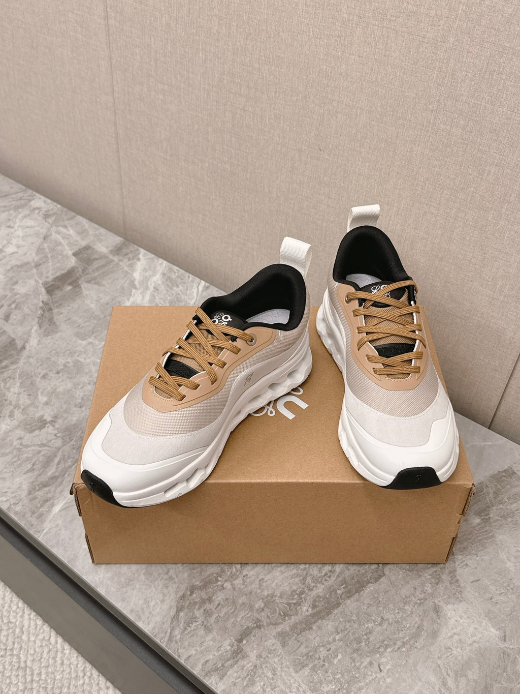 Loewe x on cioudtilt 2.0