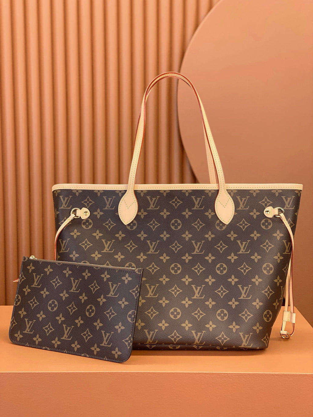 Louis Vuitton Neverfull MM