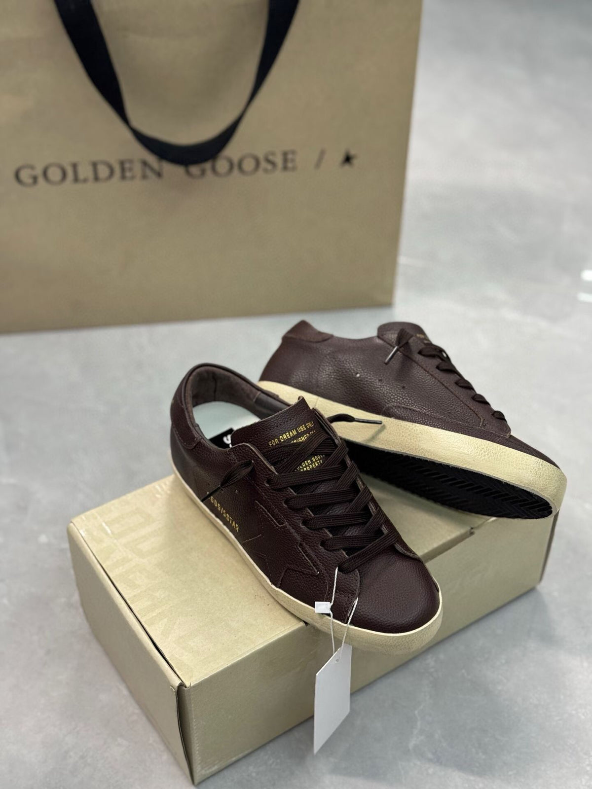 Golden Goose Superstar